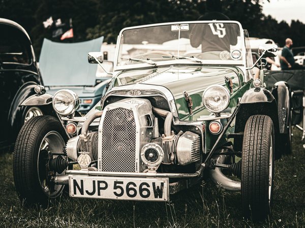 Dossier : Quel est l'impact environnemental des voitures familiales ?